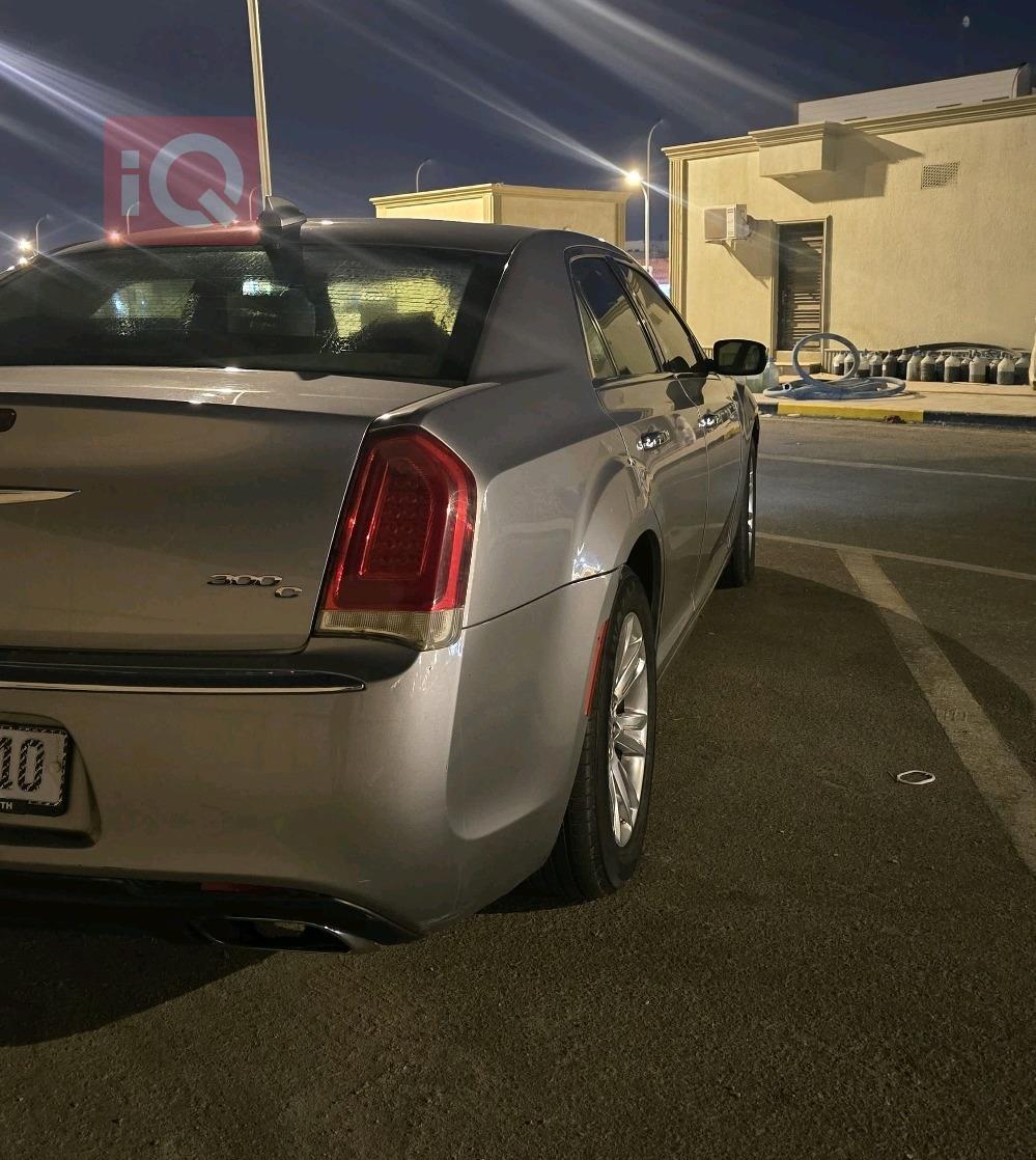 Chrysler 300